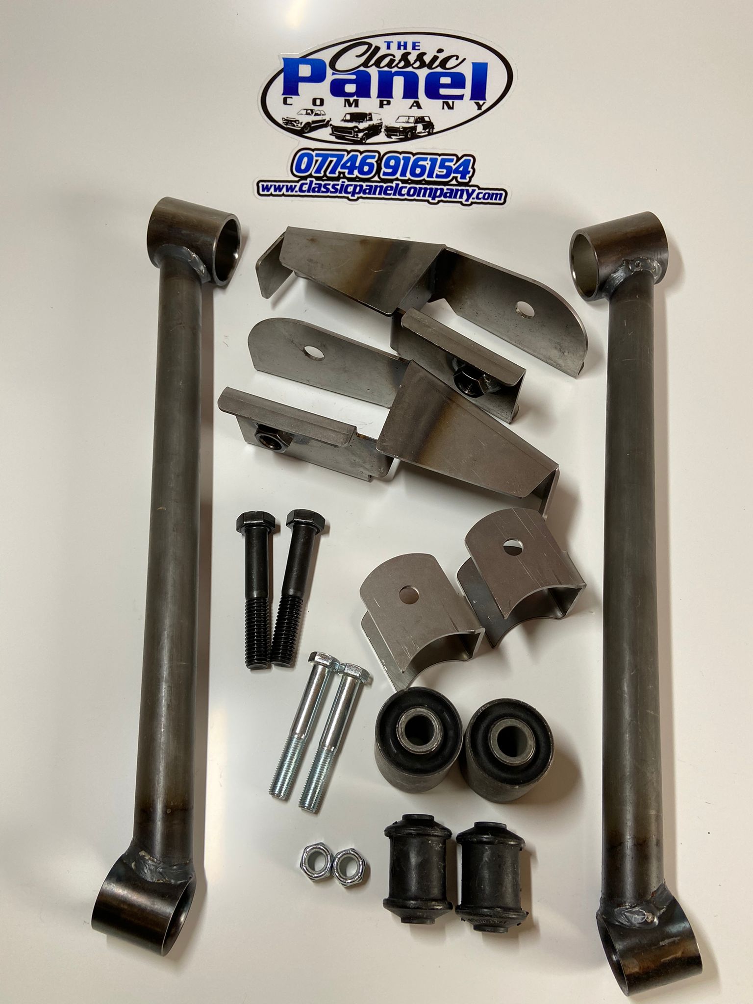 Ford Escort MK2 Rear anti-tramp kit (Angled bars) CPC-RX160